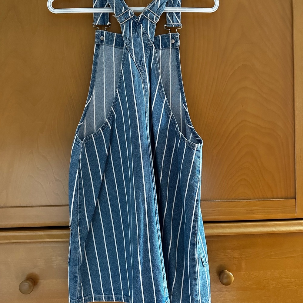 Denim dress from garage. Only worn once. Great condition. - Picture 4 of 4